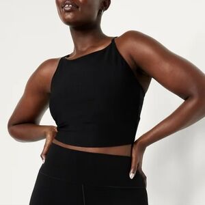 NWT Old Navy Studio Smooth Ultra Crop Built In Bra Black